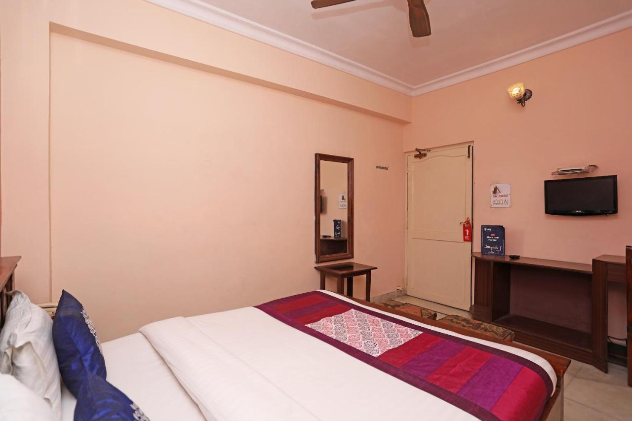Oyo 10326 Hotel Royal Inn Dźodhpur Zewnętrze zdjęcie